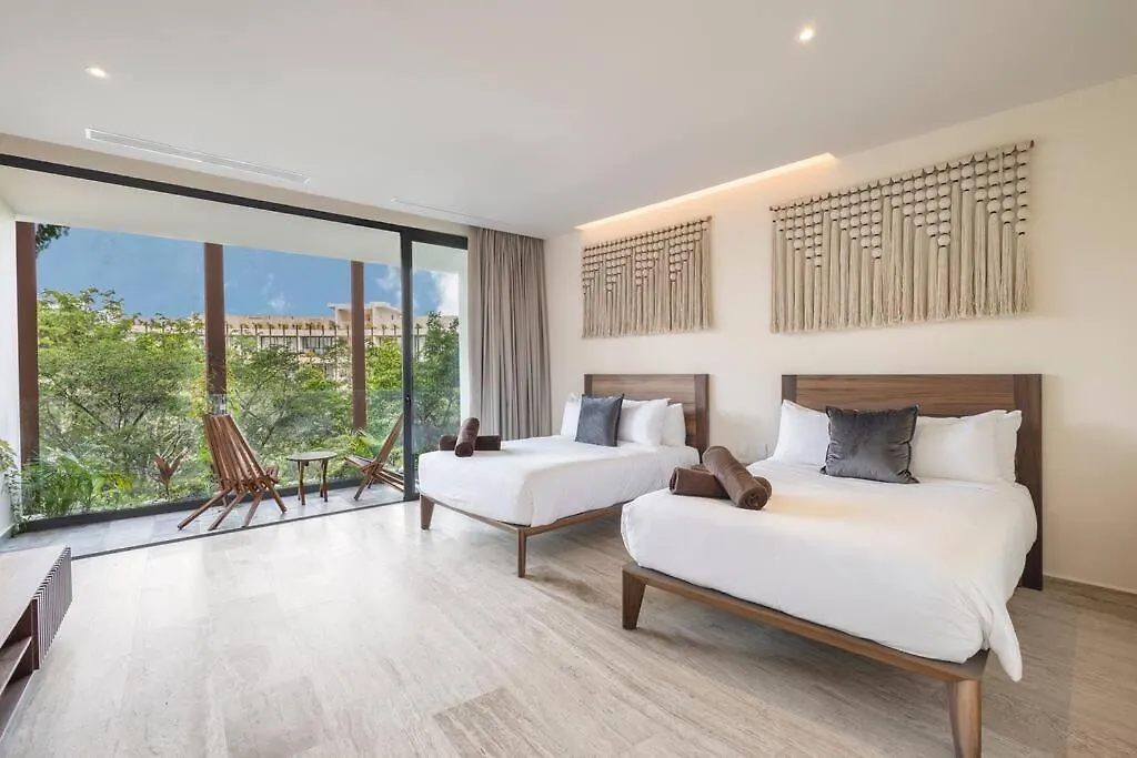 Stunning 2 Bd Mistiq Ph Rooftop Private Pool Tulum 0*,  Mexico