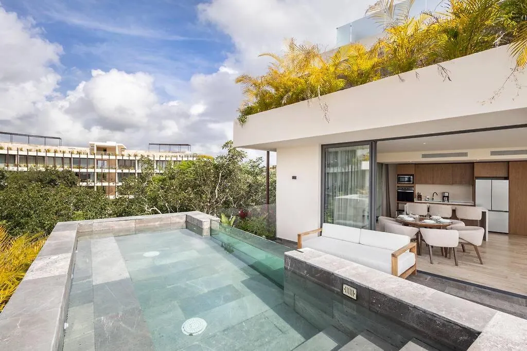 Stunning 2 Bd Mistiq Ph Rooftop Private Pool Tulum